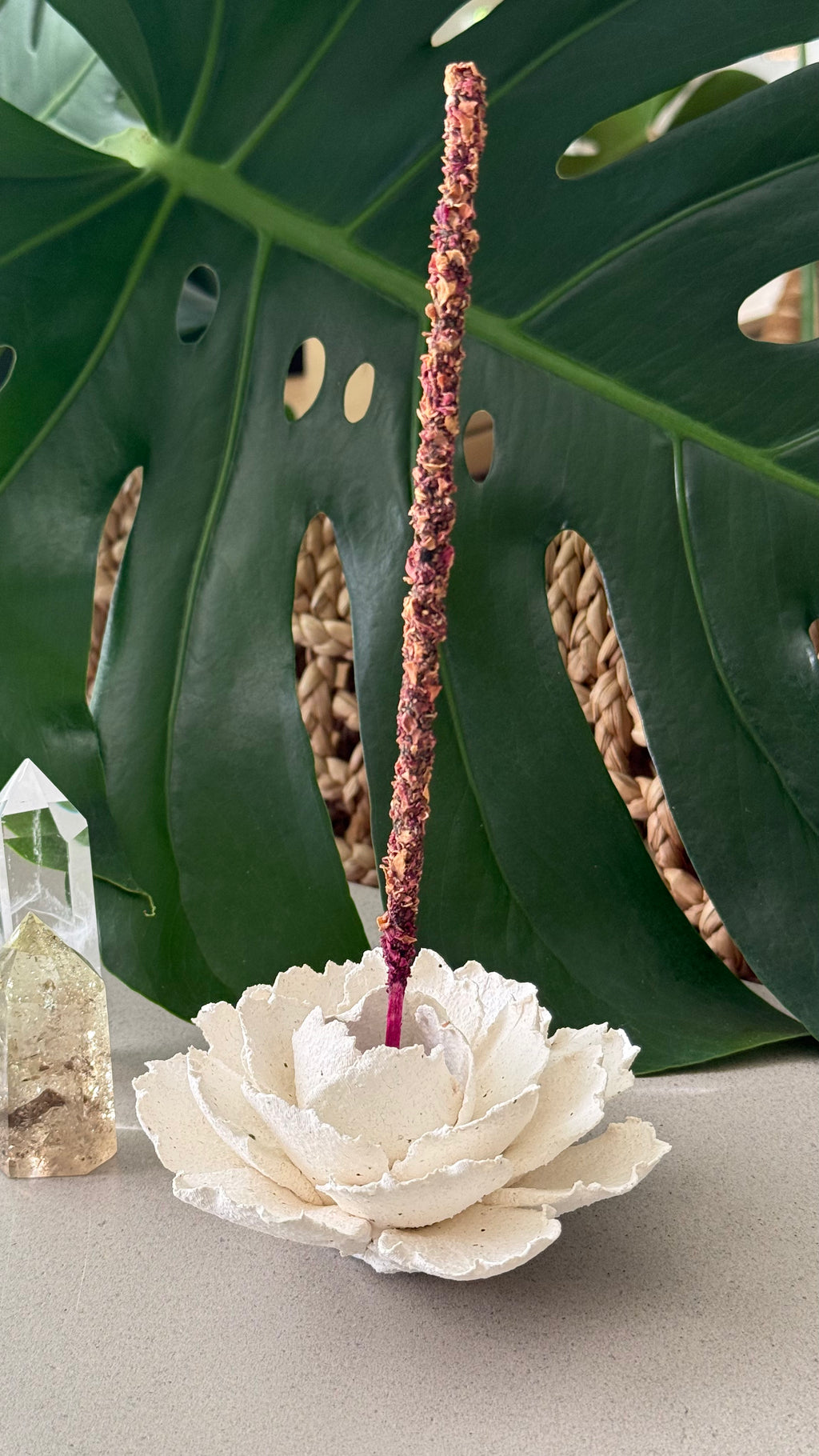 Blossom Dynasty | Handcrafted Peony Ceramic Incense Holder Set with Botanical Incense Sticks