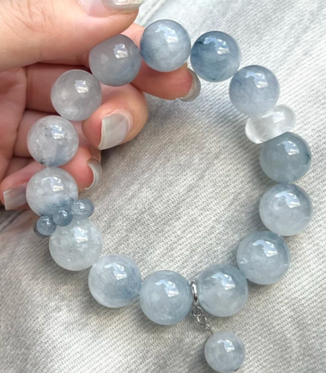 "Intuitive Light" Amethyst & Moonstone Bracelet